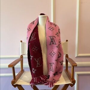 Louis Vuitton Two-Tone Pink and Burgundy Scarf